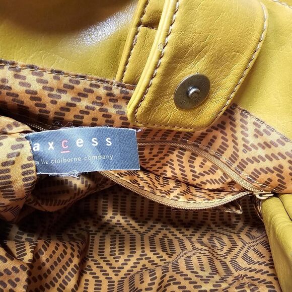 AXCESS LIZ CLAIBORNE LARGE MUSTARD FAUX LEATHER HOBO PURSE-SHOULDER BAG L@@K!! - Picture 4 of 14